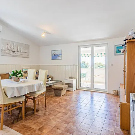 Apartment By The Sea Zivogosce - Porat, Makarska - 6899 *
