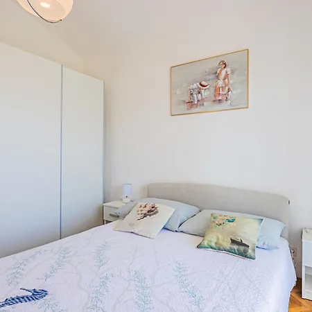 Apartment By The Sea Zivogosce - Porat, Makarska - 6899 Igrane